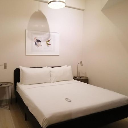 Uptown Parksuites Apartments Tower 2 Bgc By Ph Staycation Manila Exteriör bild