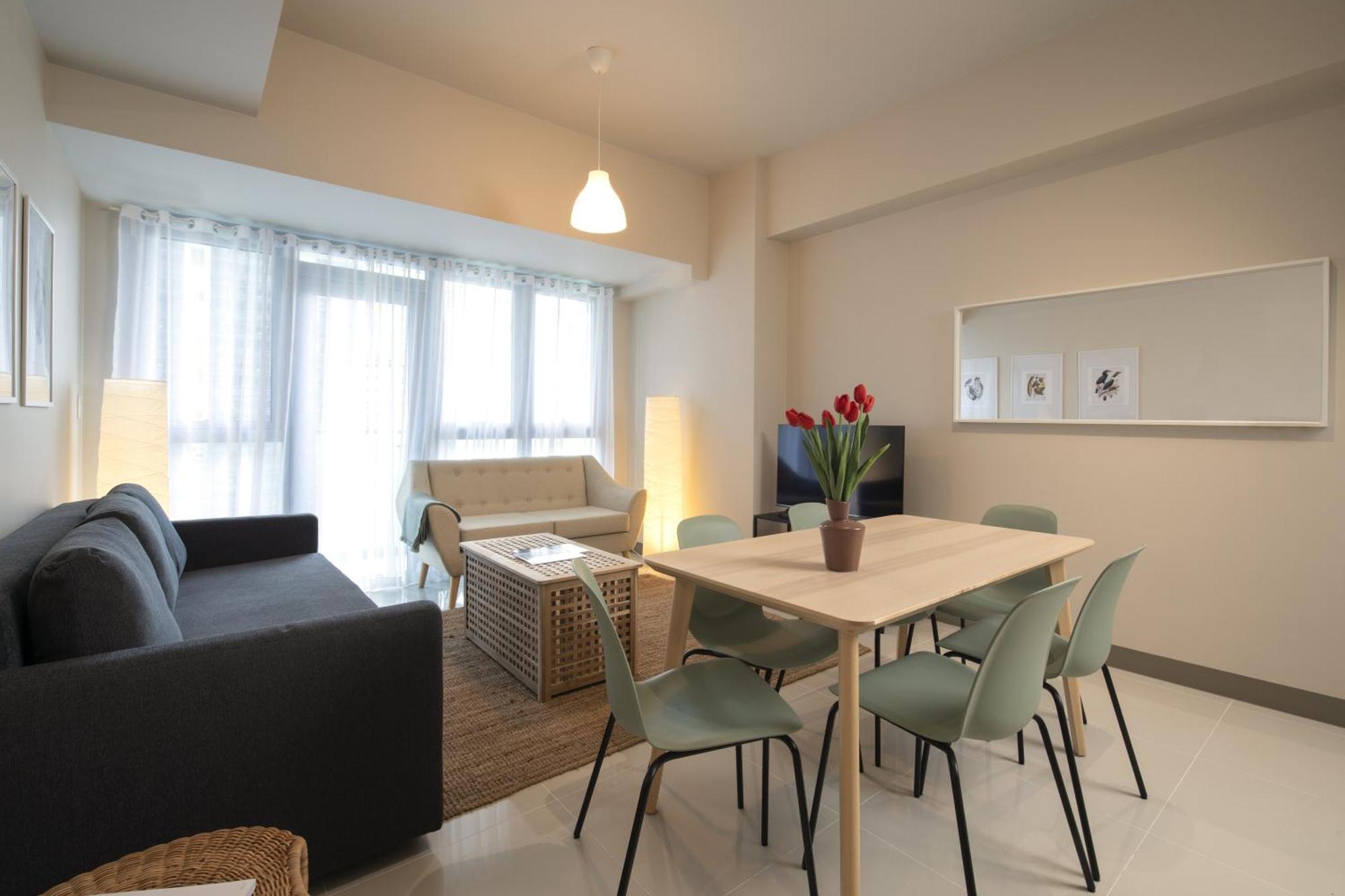 Uptown Parksuites Apartments Tower 2 Bgc By Ph Staycation Manila Exteriör bild