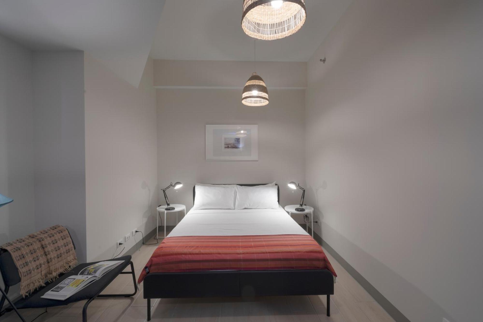 Uptown Parksuites Apartments Tower 2 Bgc By Ph Staycation Manila Exteriör bild