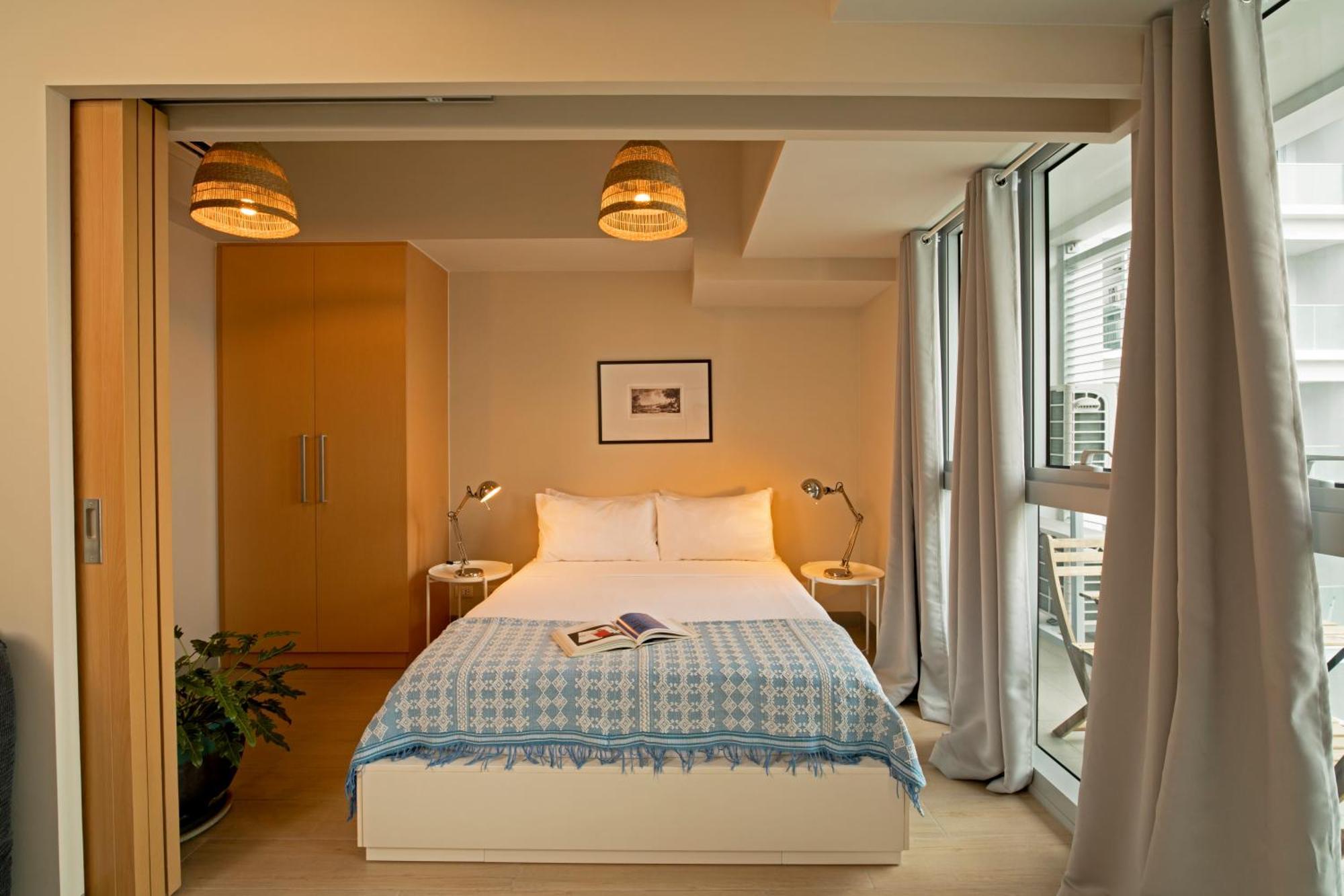 Uptown Parksuites Apartments Tower 2 Bgc By Ph Staycation Manila Exteriör bild