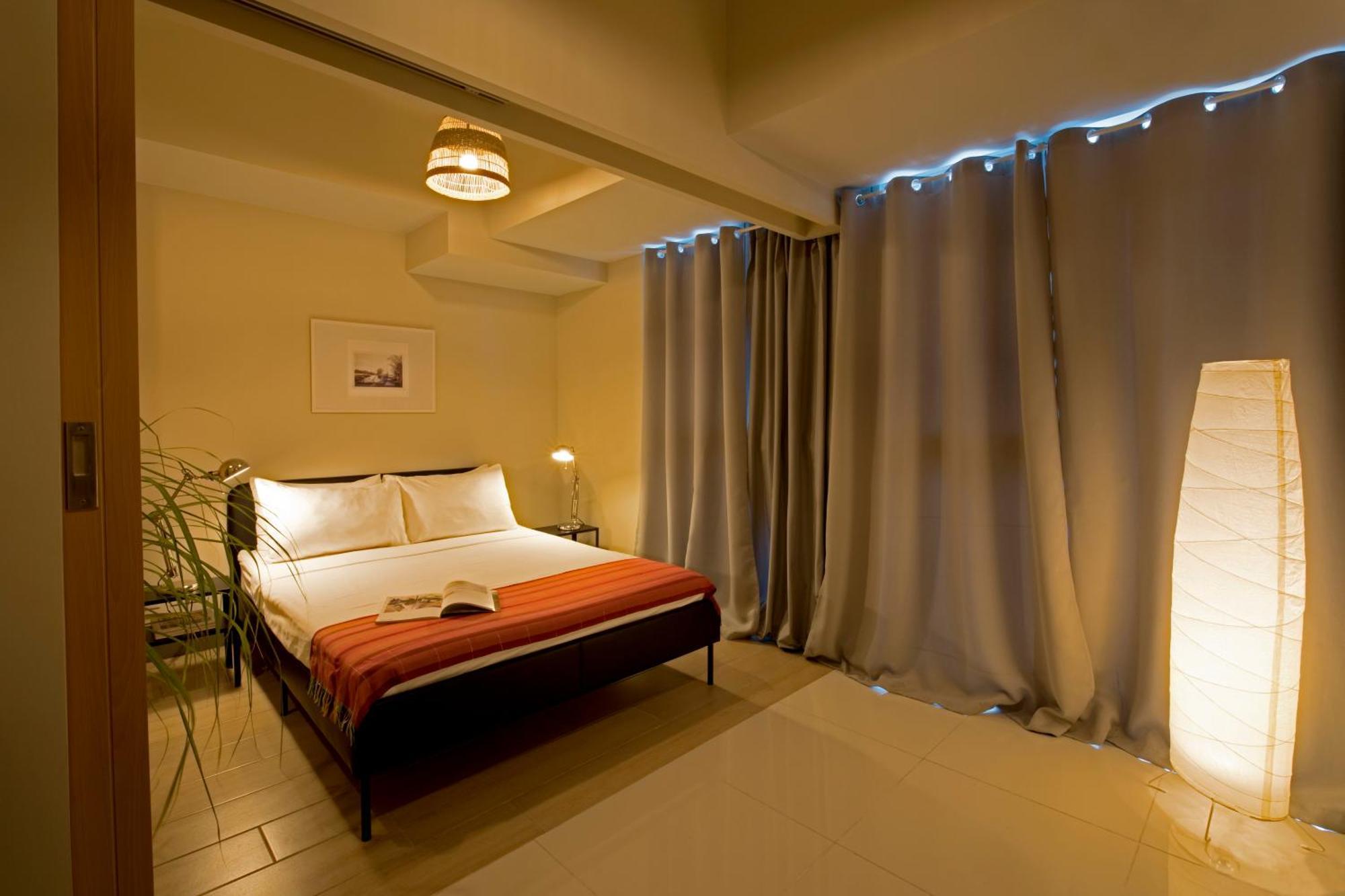 Uptown Parksuites Apartments Tower 2 Bgc By Ph Staycation Manila Exteriör bild