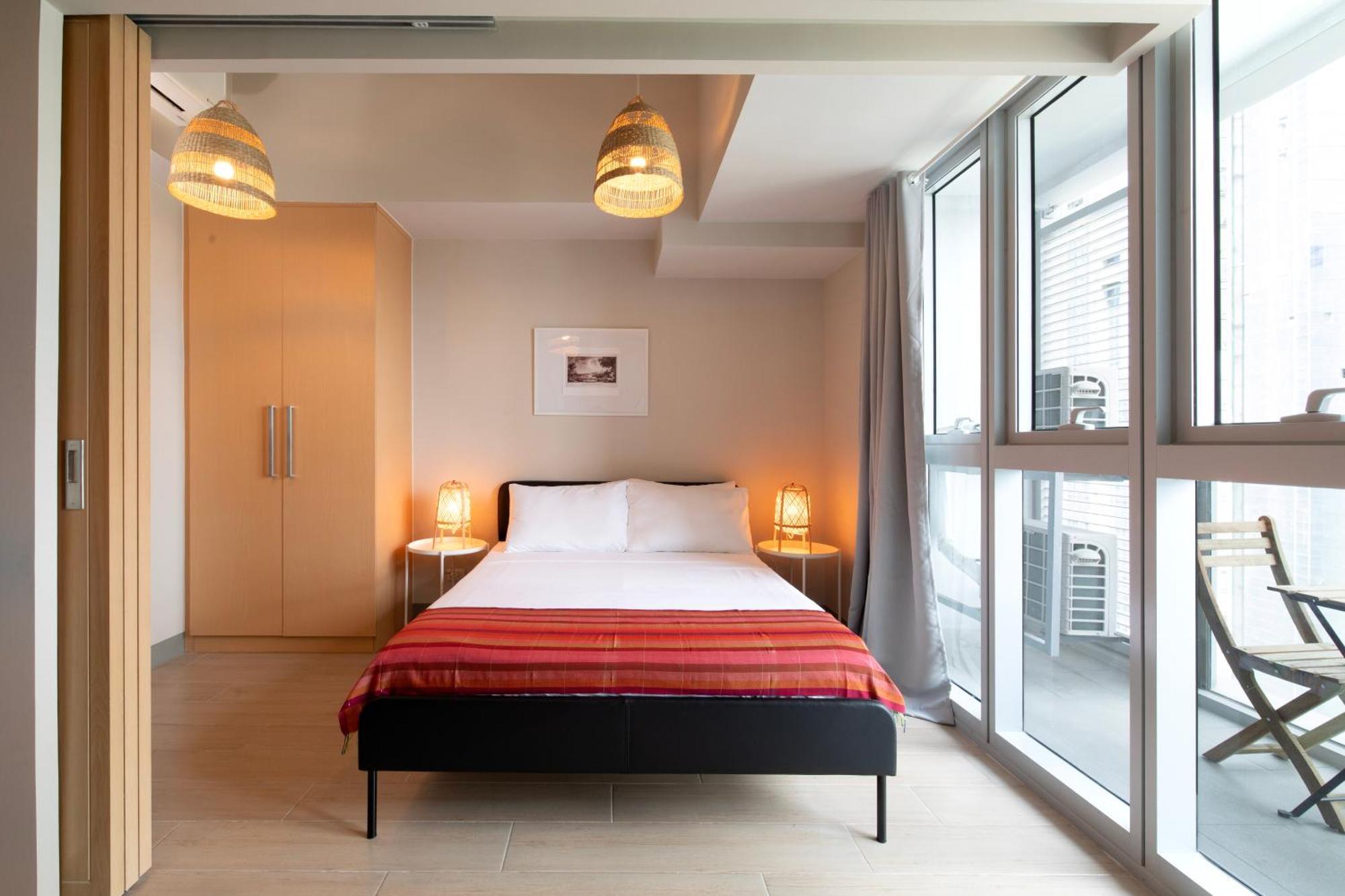 Uptown Parksuites Apartments Tower 2 Bgc By Ph Staycation Manila Exteriör bild