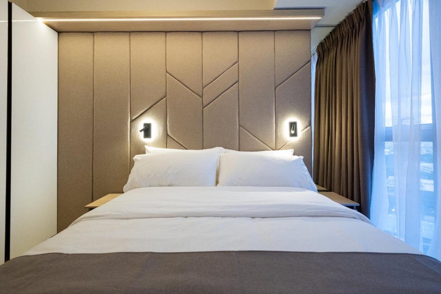 Uptown Parksuites Apartments Tower 2 Bgc By Ph Staycation Manila Exteriör bild
